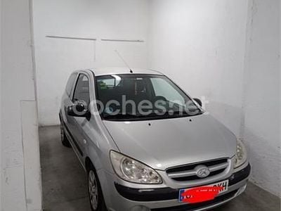 Usado Hyundai Getz 66 CV (48 kW) 2008 Gris / plata Utilitario