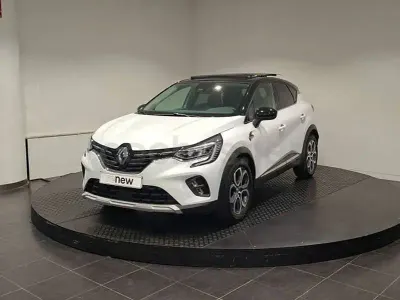 Usado Renault Captur Techno 90 CV (66 kW) 2022 Blanco SUV