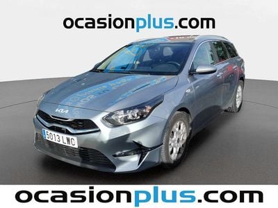 Gris plata Usado 2022 Kia Ceed Utilitario | 15.264 € (Buen precio)