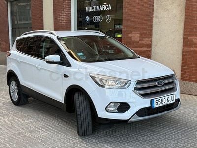 Usado Ford Kuga Titanium 150 CV (110 kW) 2018 Blanco SUV