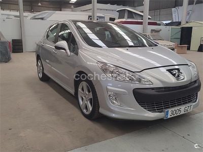 Gris / plata Usado 2010 Peugeot 308 Premium Berlina | 6800 € (Un poco caro)