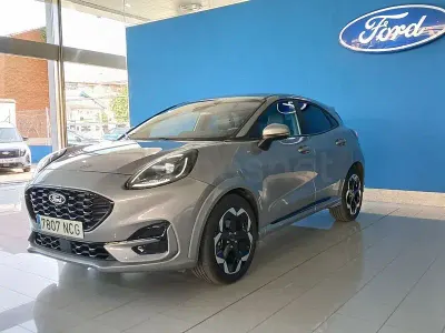 Usado Ford Puma ST-Line X 125 CV (91 kW) 2025 Gris / plata SUV