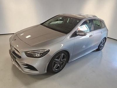 Usado Mercedes B200 AMG 150 CV (110 kW) 2019 Gris / platagris plata Monovolumen
