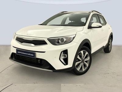 Usado Kia Stonic 100 CV (73 kW) 2025 Blanco SUV