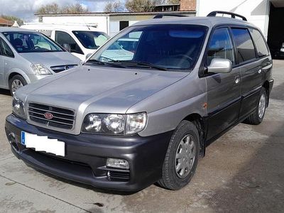 Usado Kia Joice 120 CV (88 kW) 2001 Beige Monovolumen