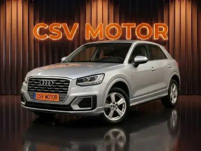 Usado Audi Q2 Sport 116 CV (85 kW) 2020 Gris SUV