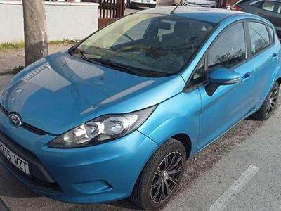 Usado Ford Fiesta Trend 68 CV (50 kW) 2010 Azul Utilitario