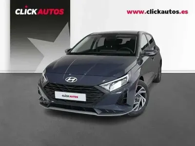 Begagnad Hyundai i20 80 HK (58 kW) 2025 Grå Halvkombi