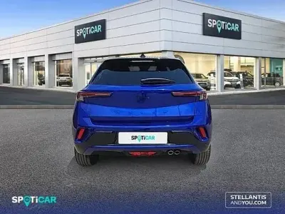 Usado Opel Mokka 136 CV (100 kW) 2025 Azul SUV