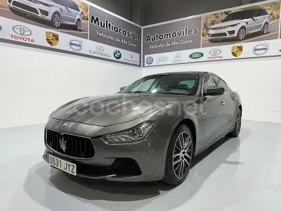 Usado Maserati Ghibli 350 CV (257 kW) 2017 Gris / plata Berlina