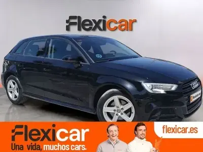 Usado Audi A3 116 CV (85 kW) 2019 Negro Berlina