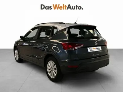 Usado Seat Arona Style 115 CV (84 kW) 2025 Gris SUV