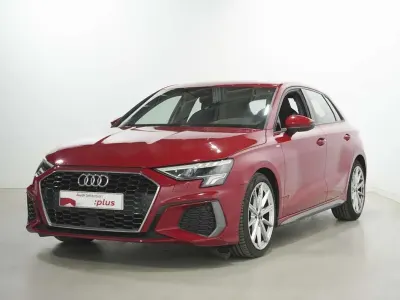 Usado Audi A3 Sportback 150 CV (110 kW) 2021 Rojo Utilitario