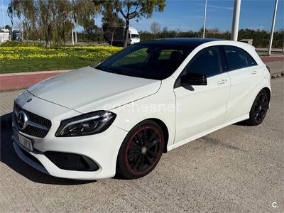 Usado Mercedes A180 AMG line 109 CV (80 kW) 2016 Blanco Berlina