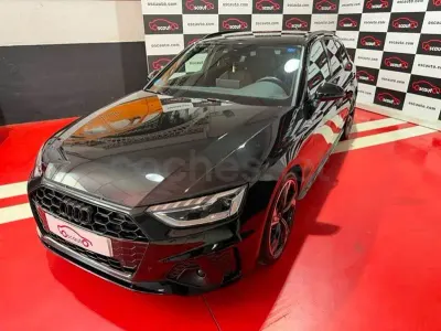 Usado Audi A4 163 CV (119 kW) 2022 Negro Familiar