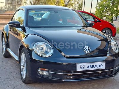 Usado VW Beetle Design 110 CV (80 kW) 2015 Negro Utilitario
