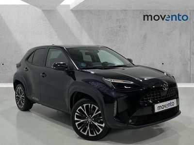 Usado Toyota Yaris Hybrid Style 116 CV (85 kW) 2023 Negro Recogida