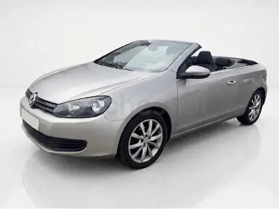 Usado VW Golf Cabriolet 150 CV (110 kW) 2015 Gris / plata Descapotable
