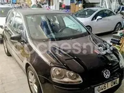Usado VW Golf IV Trendline 105 CV (77 kW) 2005 Negro Berlina