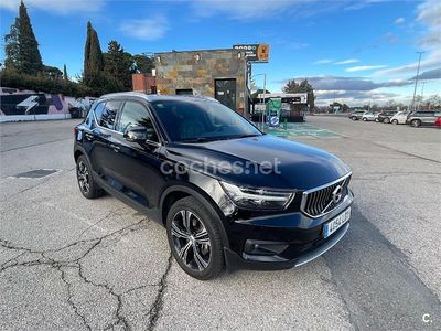 Usado Volvo XC40 190 CV (139 kW) 2020 Negro SUV