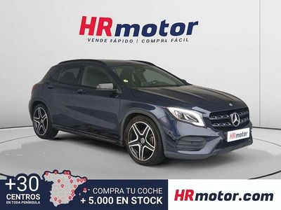 Usado Mercedes GLA200 AMG line 137 CV (100 kW) 2018 Azul SUV