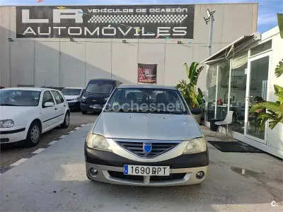 Usado Dacia Logan Lauréate 90 CV (66 kW) 2005 Blanco Berlina