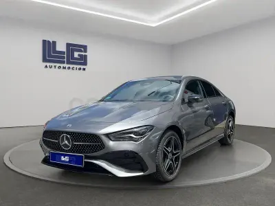 Usado Mercedes CLA250e 218 CV (160 kW) 2024 Gris / plata Coupe