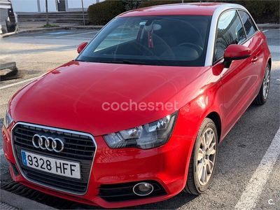Usado Audi A1 Attraction 86 CV (63 kW) 2011 Rojo Utilitario