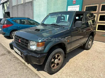 Usado Mitsubishi Montero 125 CV (91 kW) 1998 Verde SUV