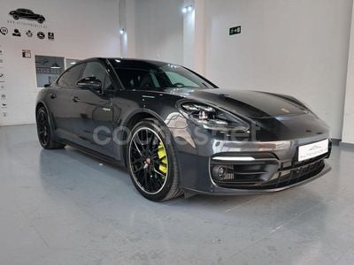 Porsche Panamera 4