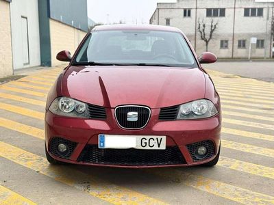 Burdeos Usado 2008 Seat Ibiza Reference Utilitario | 3450 € (Super precio)