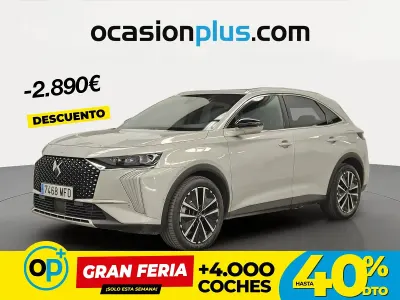 Usado DS Automobiles DS7 Crossback Rivoli 225 CV (165 kW) 2023 Gris SUV
