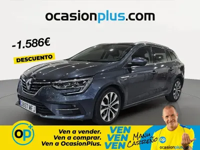 Usado Renault Mégane GrandTour Techno 140 CV (102 kW) 2023 Gris Familiar