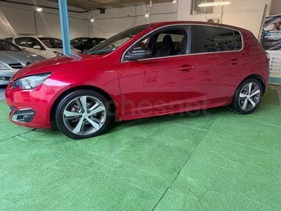 Usado Peugeot 308 GT-line 130 CV (95 kW) 2016 Granate Berlina