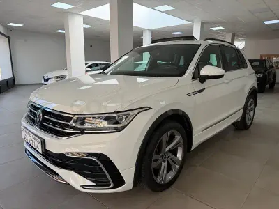 Usado VW Tiguan R-line 150 CV (110 kW) 2022 Blanco SUV