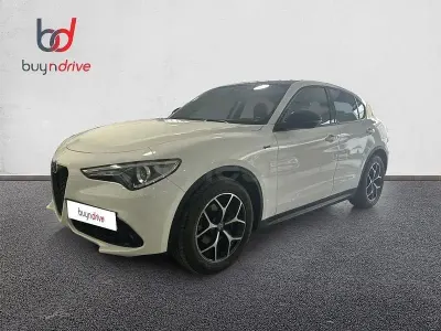 Usado Alfa Romeo Stelvio Sprint 190 CV (139 kW) 2021 Blanco SUV