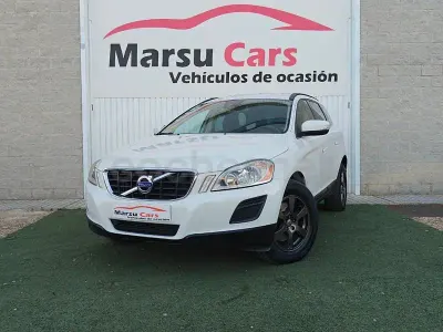 Usado Volvo XC60 Momentum 215 CV (158 kW) 2012 Blanco SUV