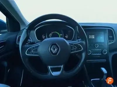 Occasion Renault Mégane IV Bose Edition 130 PK (95 kW) 2018 Blauw Sedan