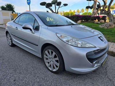 Usado Peugeot 207 CC 120 CV (88 kW) 2008 Gris / plata Descapotable