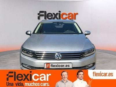Usado VW Passat Sportline 150 CV (110 kW) 2018 Gris Familiar