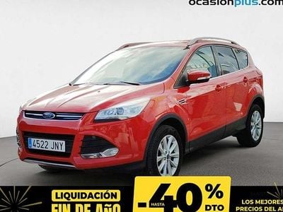 Rojo Usado 2016 Ford Kuga Titanium SUV | 10.990 € (Buen precio)