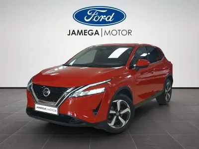 Usado Nissan Qashqai N-Connecta 140 CV (102 kW) 2021 Rojo SUV