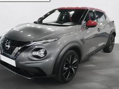 Usado Nissan Juke 114 CV (83 kW) 2021 Skline grey (metalizado) techo SUV