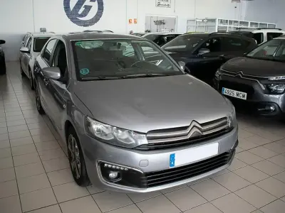 Begagnad Citroën C-Elysee I Shine 101 HK (74 kW) 2017 Grå Sedan