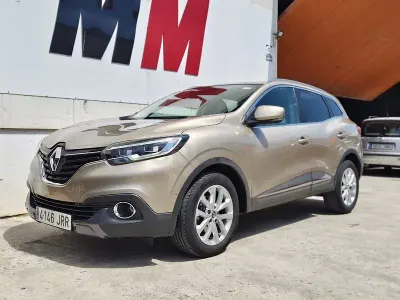 Usado Renault Kadjar Intens 130 CV (95 kW) 2016 Blanco SUV