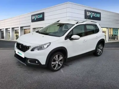 Usado Peugeot 2008 Allure 110 CV (80 kW) 2018 Blanco SUV