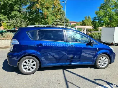 Usado Toyota Corolla Verso Sol 116 CV (85 kW) 2004 Azul Monovolumen