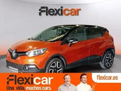 Usado Renault Captur Intens 90 CV (66 kW) 2016 Naranja SUV