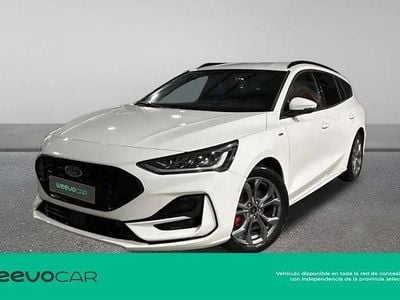 Begagnad Ford Focus ST-Line 125 HK (91 kW) 2024 Vit Kombi