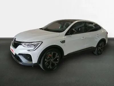 Usado Renault Arkana RS Line 144 CV (105 kW) 2022 Blanco SUV